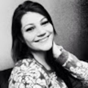 Meet your Posher, Mayra